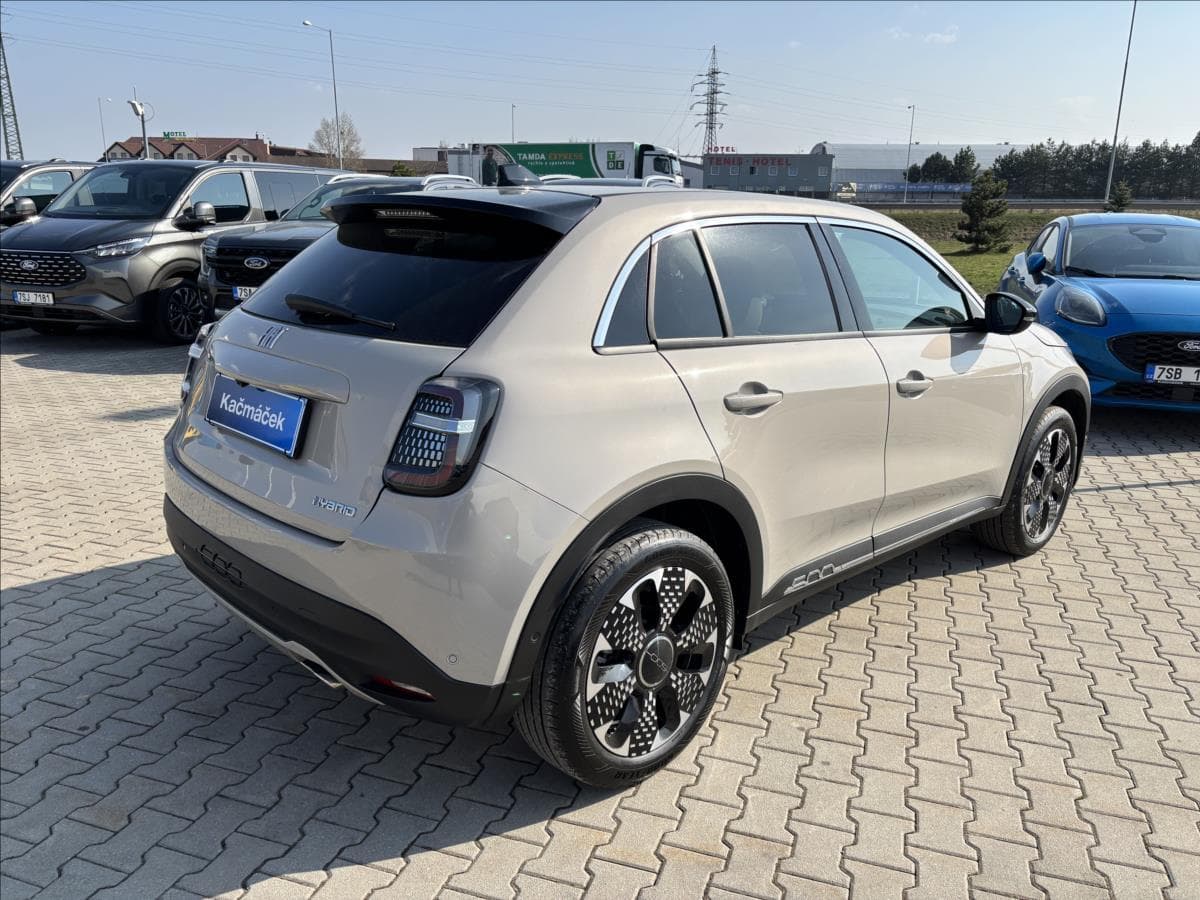 2025 Fiat 600 - 5