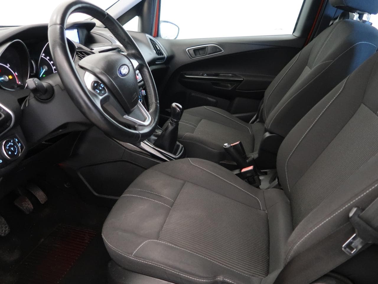 2012 Ford B-MAX - 24