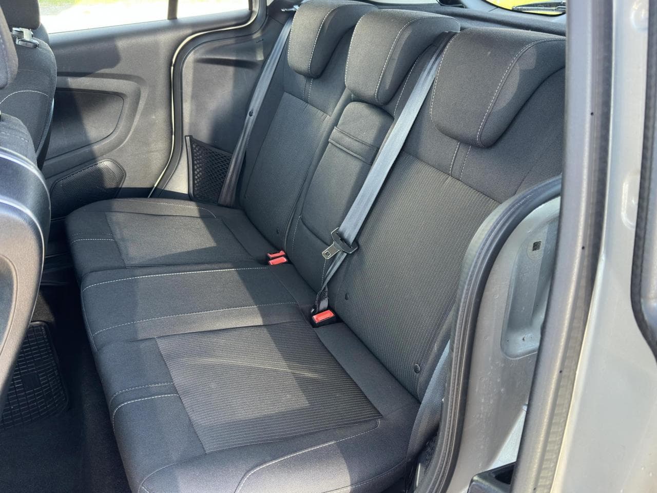 2014 Ford B-MAX - 18