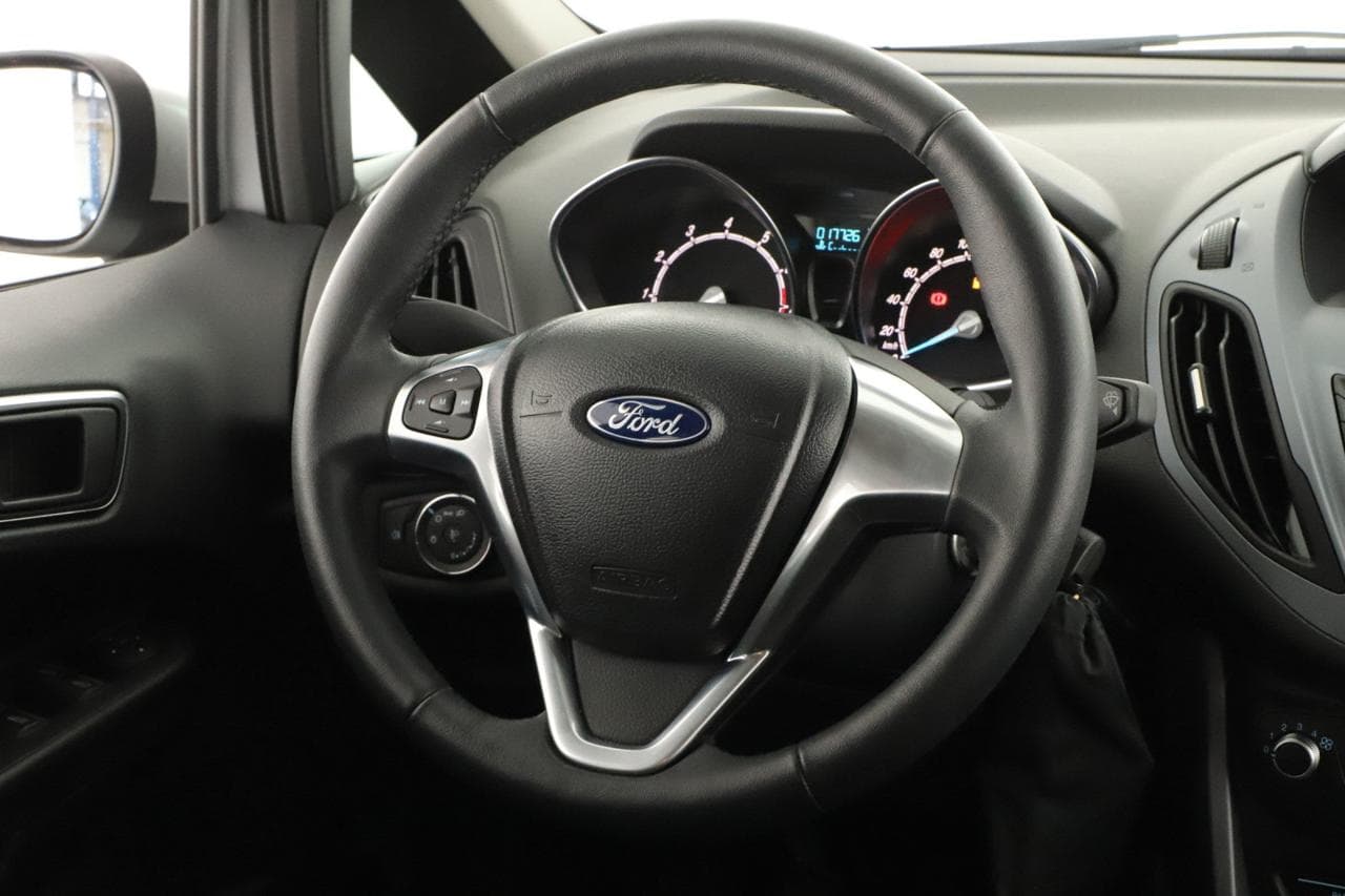 2015 Ford B-MAX - 17