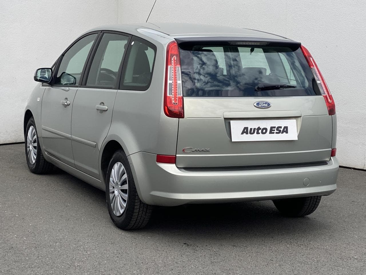 2010 Ford C-MAX - 9