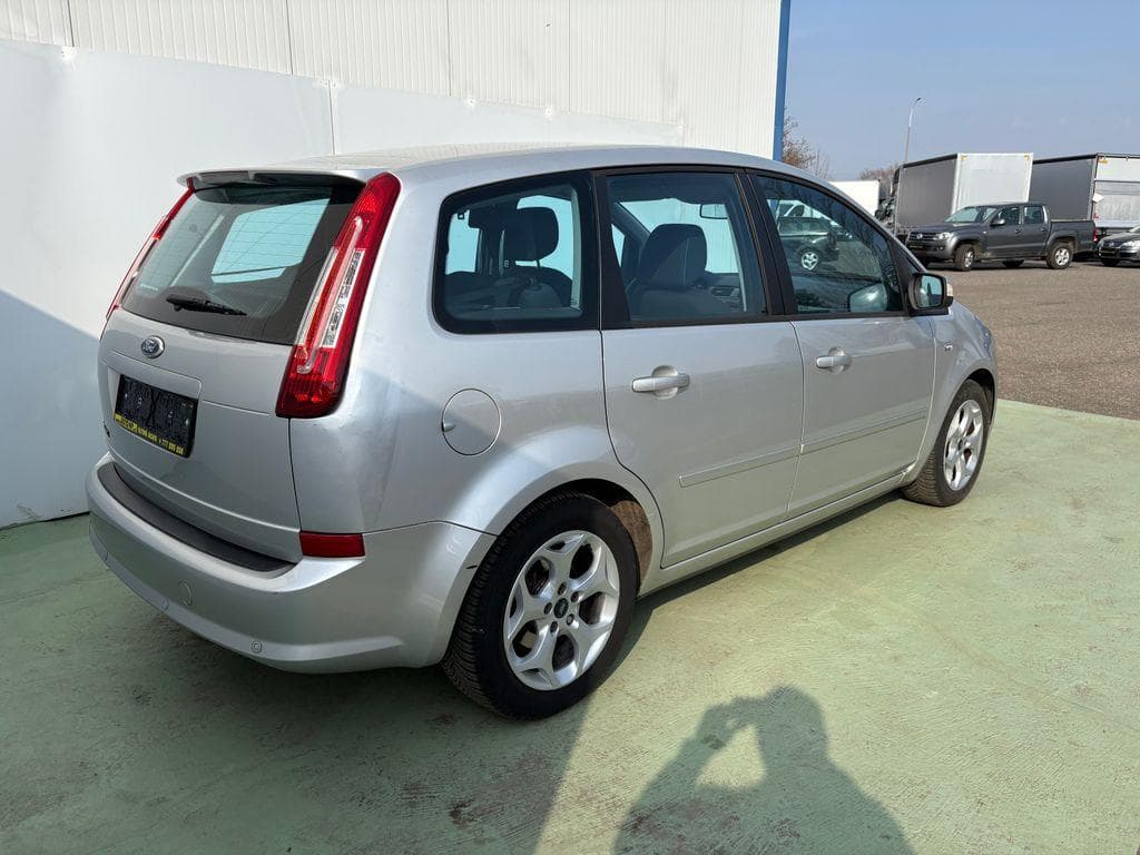 2010 Ford C-Max - 2