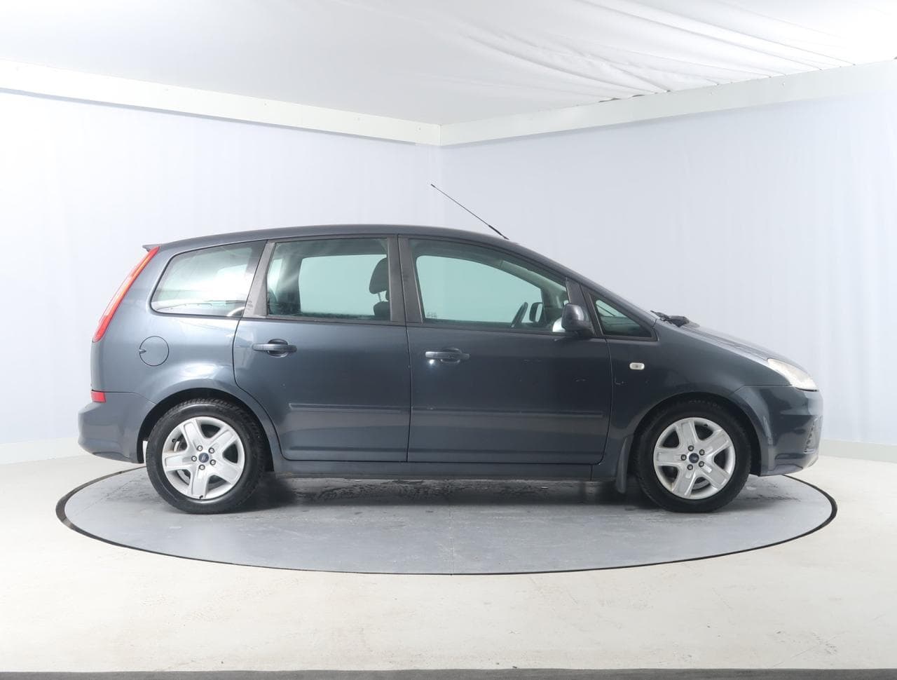2009 Ford C-Max - 8