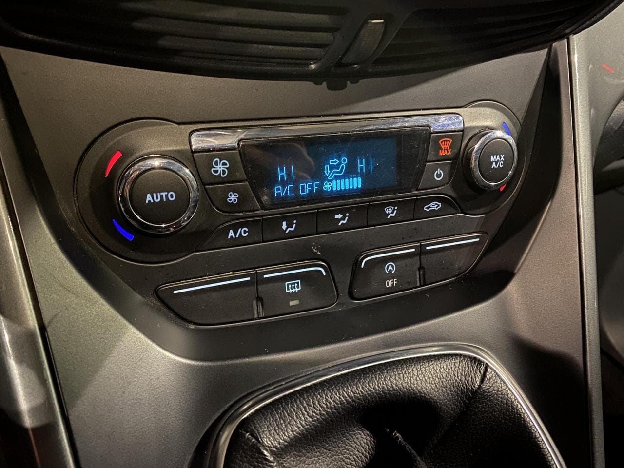 2014 Ford C-MAX - 14
