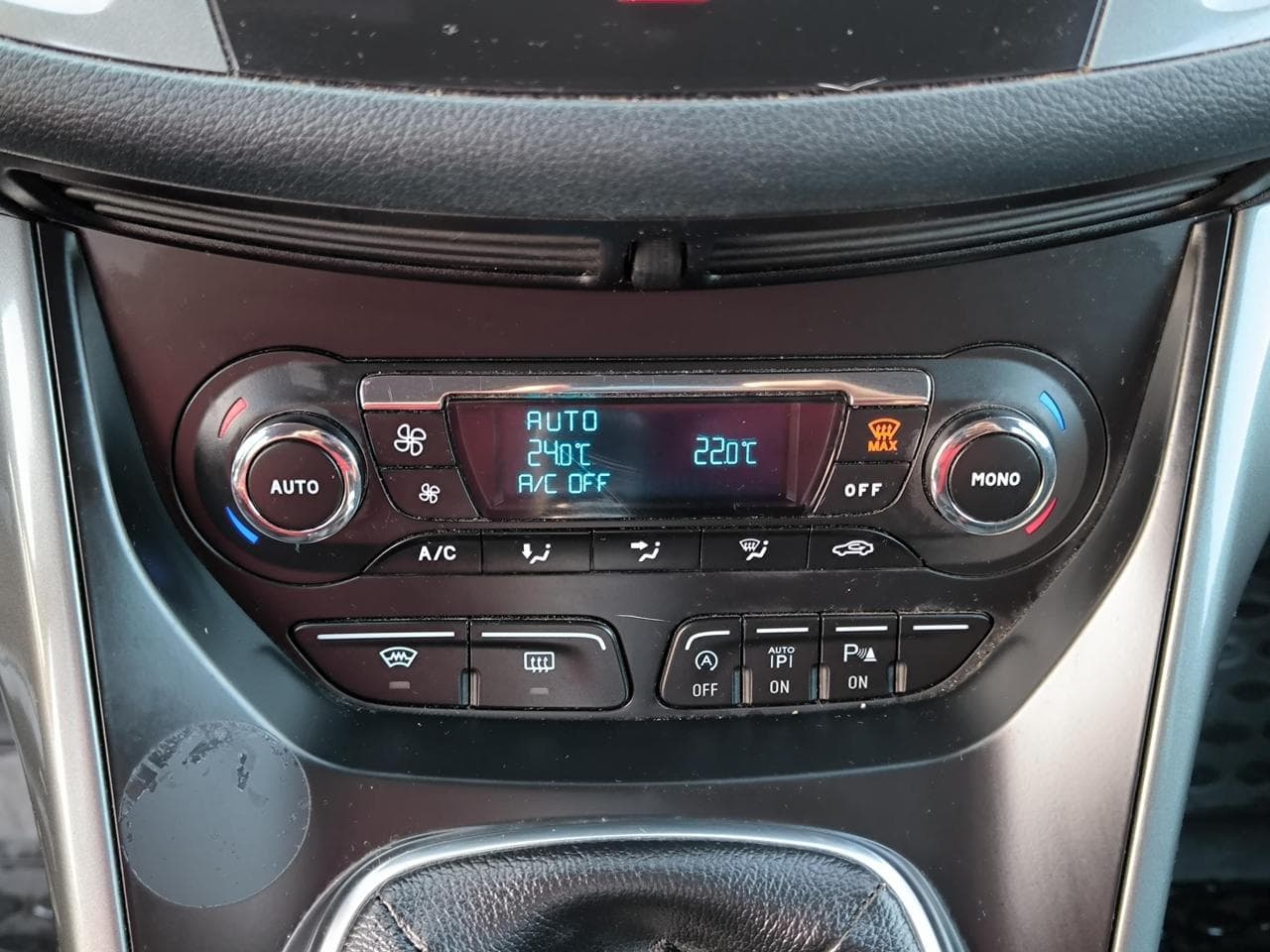 2012 Ford C-Max - 15