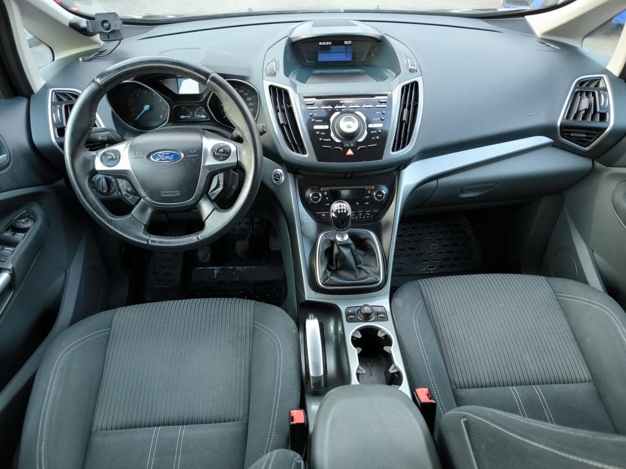 2012 Ford C-Max - 8