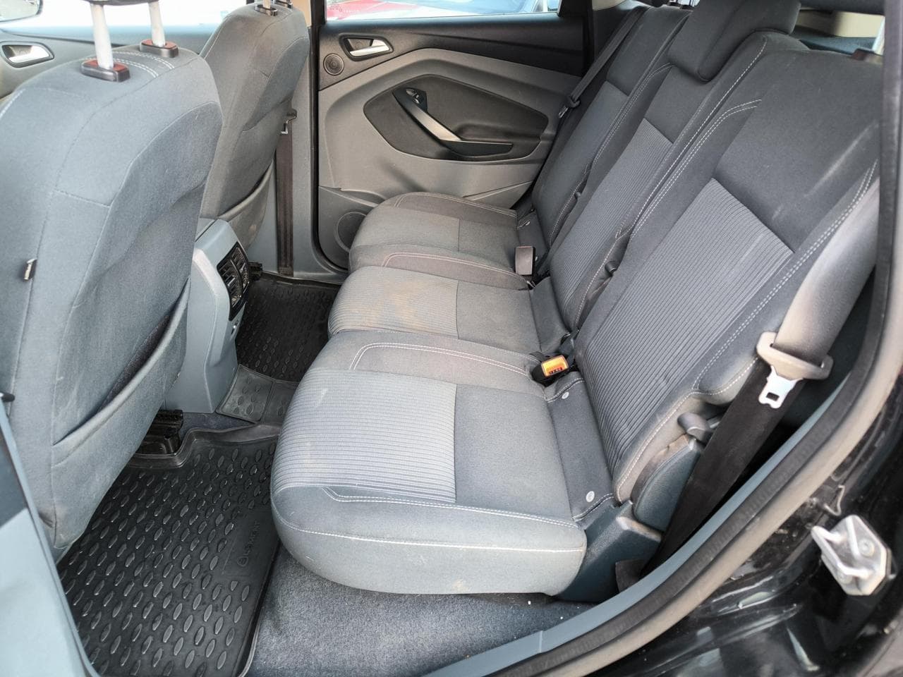 2012 Ford C-Max - 10