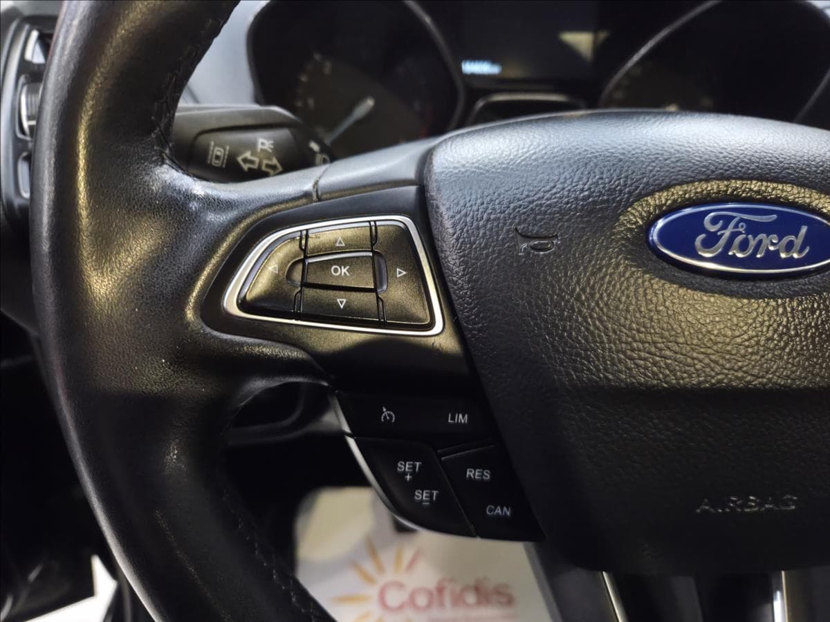 2015 Ford C-Max - 19