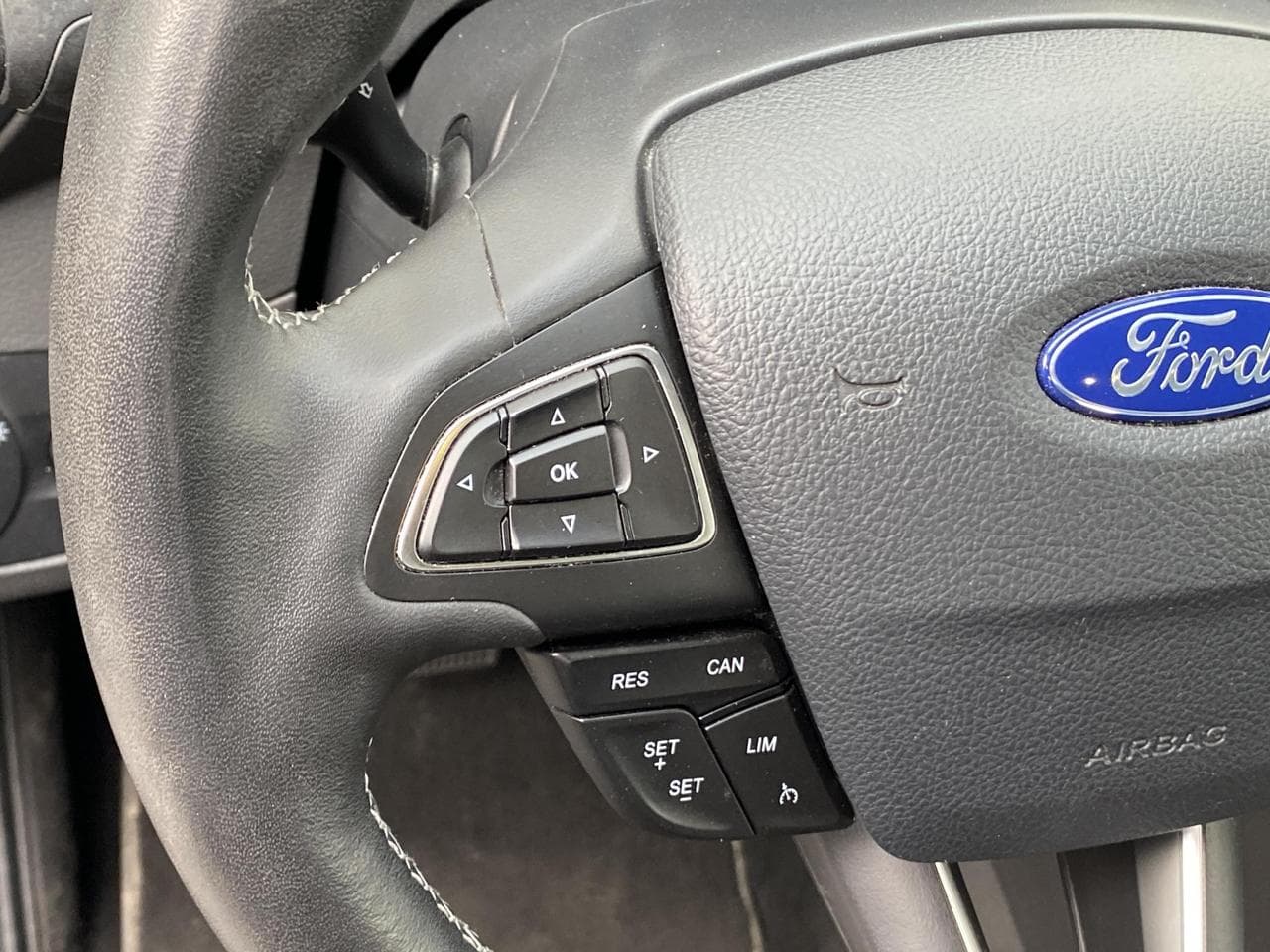 2019 Ford C-MAX - 13