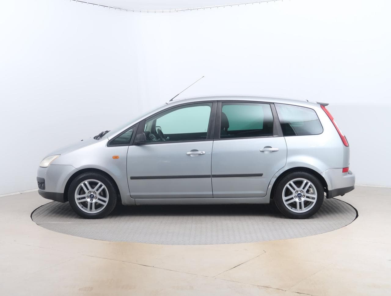 2003 Ford C-Max - 7