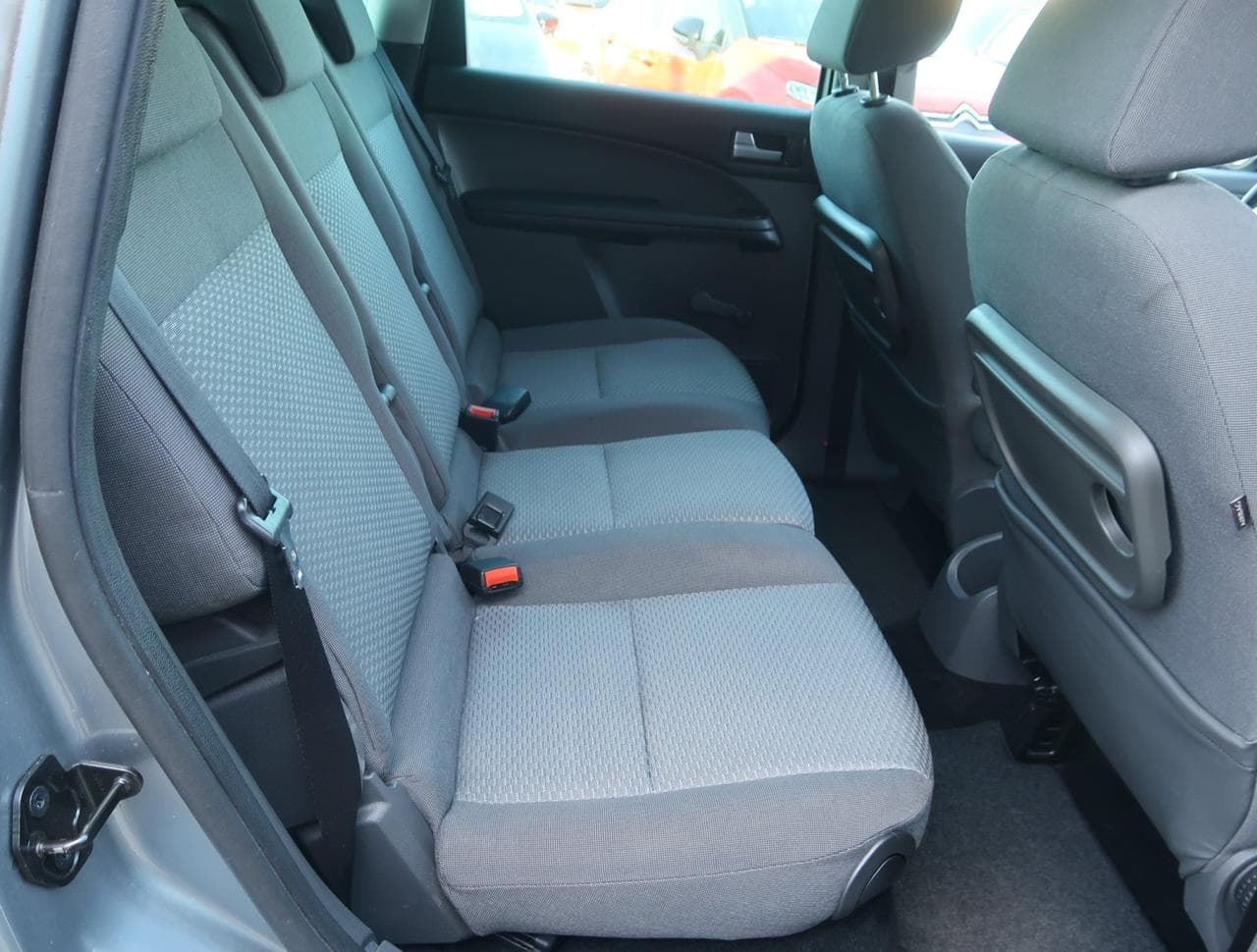 2003 Ford C-Max - 25