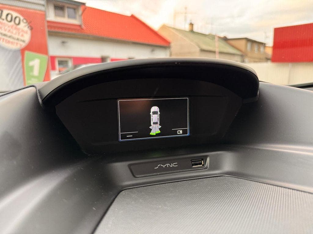 2018 Ford C-MAX - 20