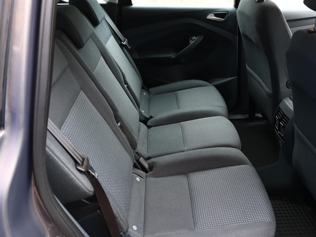 2014 Ford C-MAX - 11