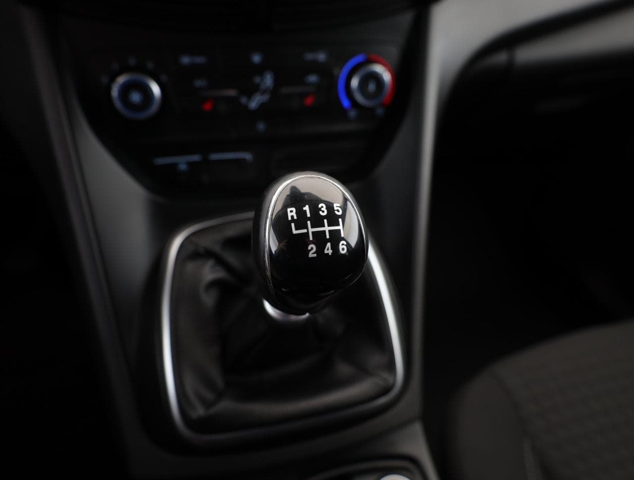2018 Ford C-MAX - 28