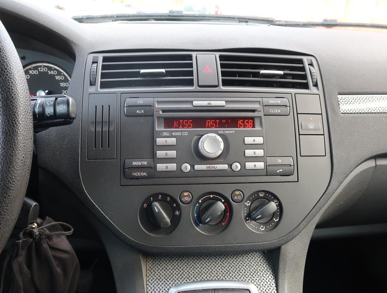 2009 Ford C-MAX - 26