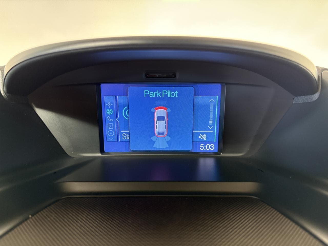 2014 Ford C-MAX - 14