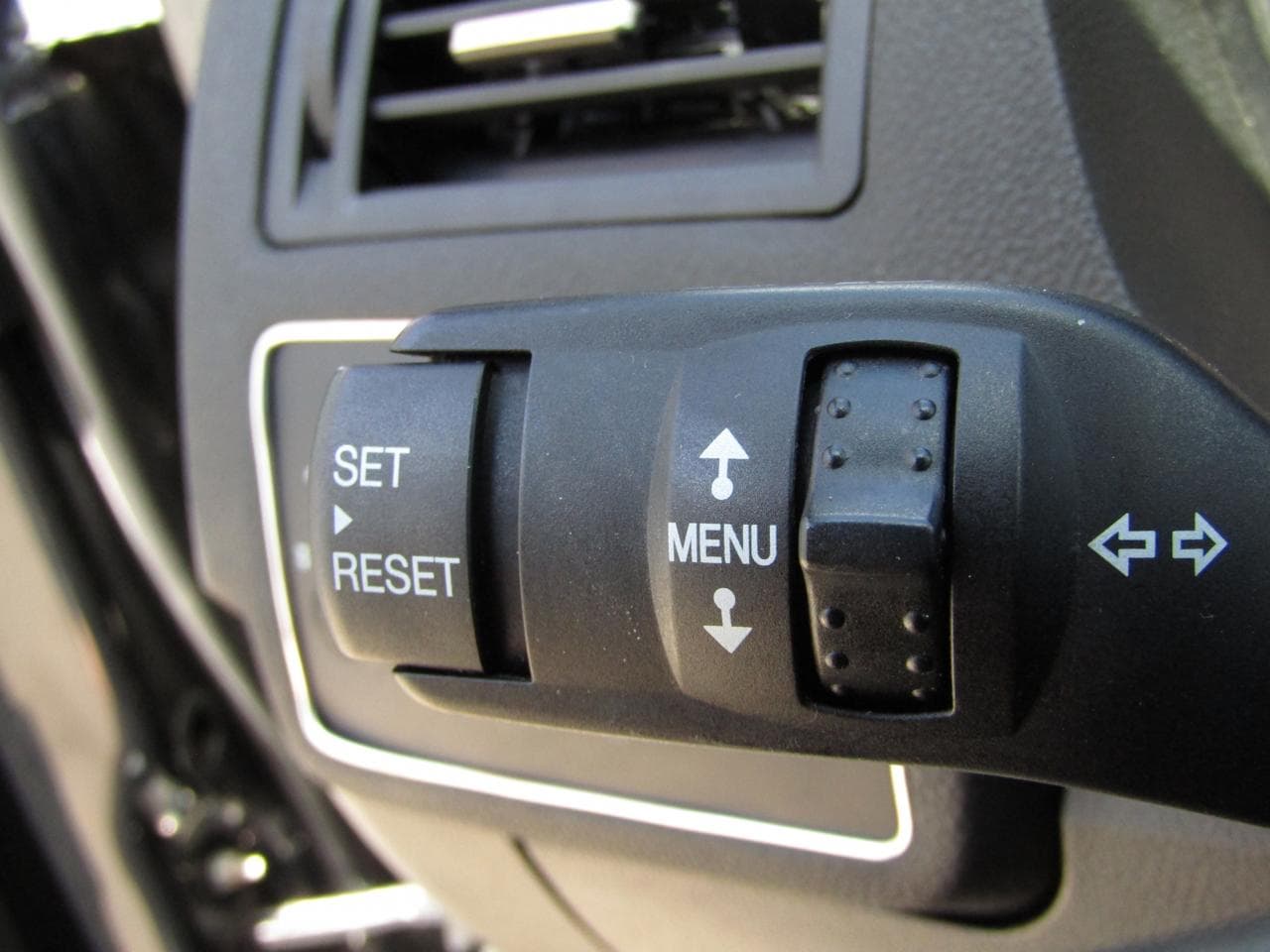 2009 Ford C-MAX - 13