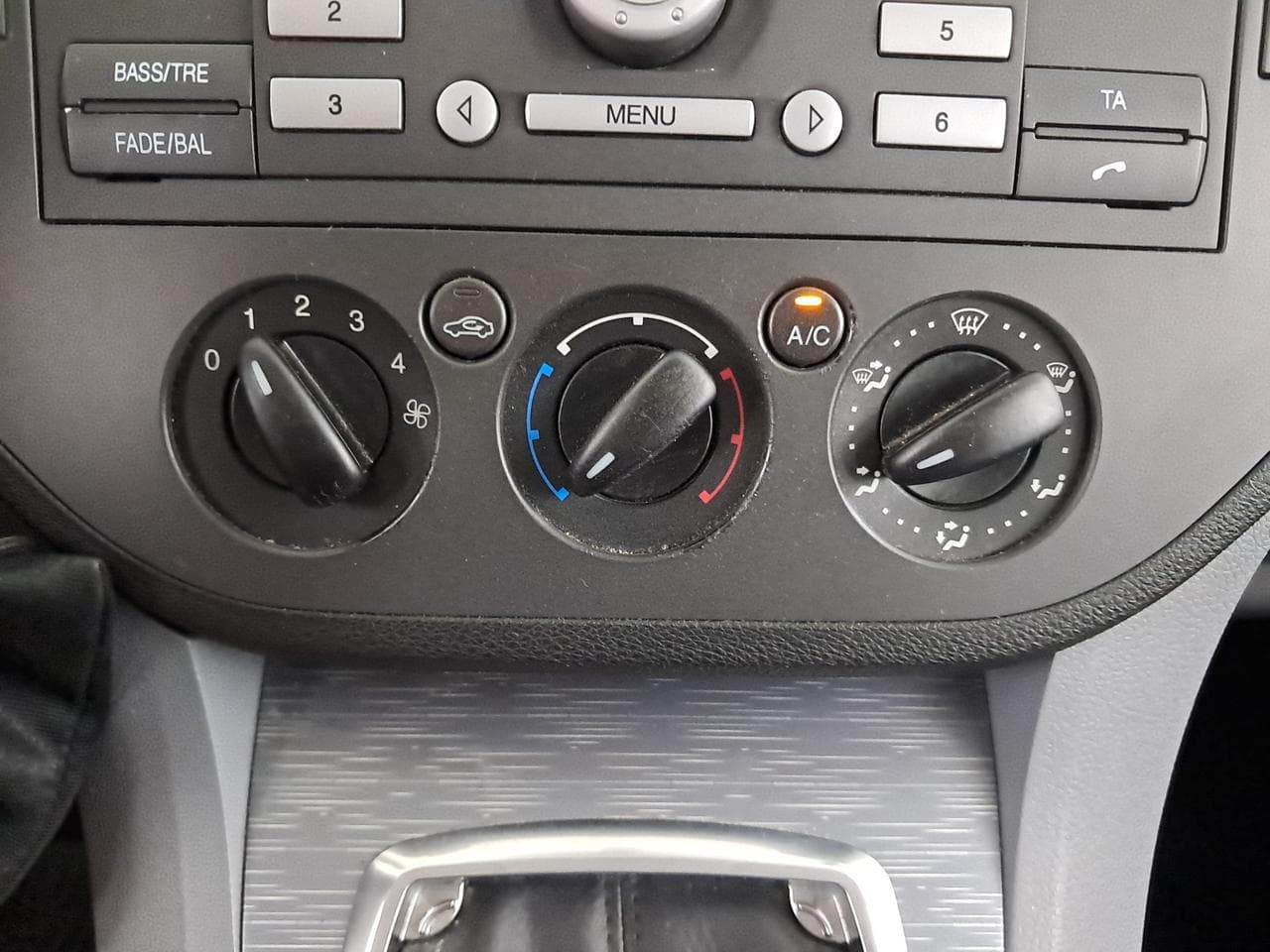 2008 Ford C-MAX - 19