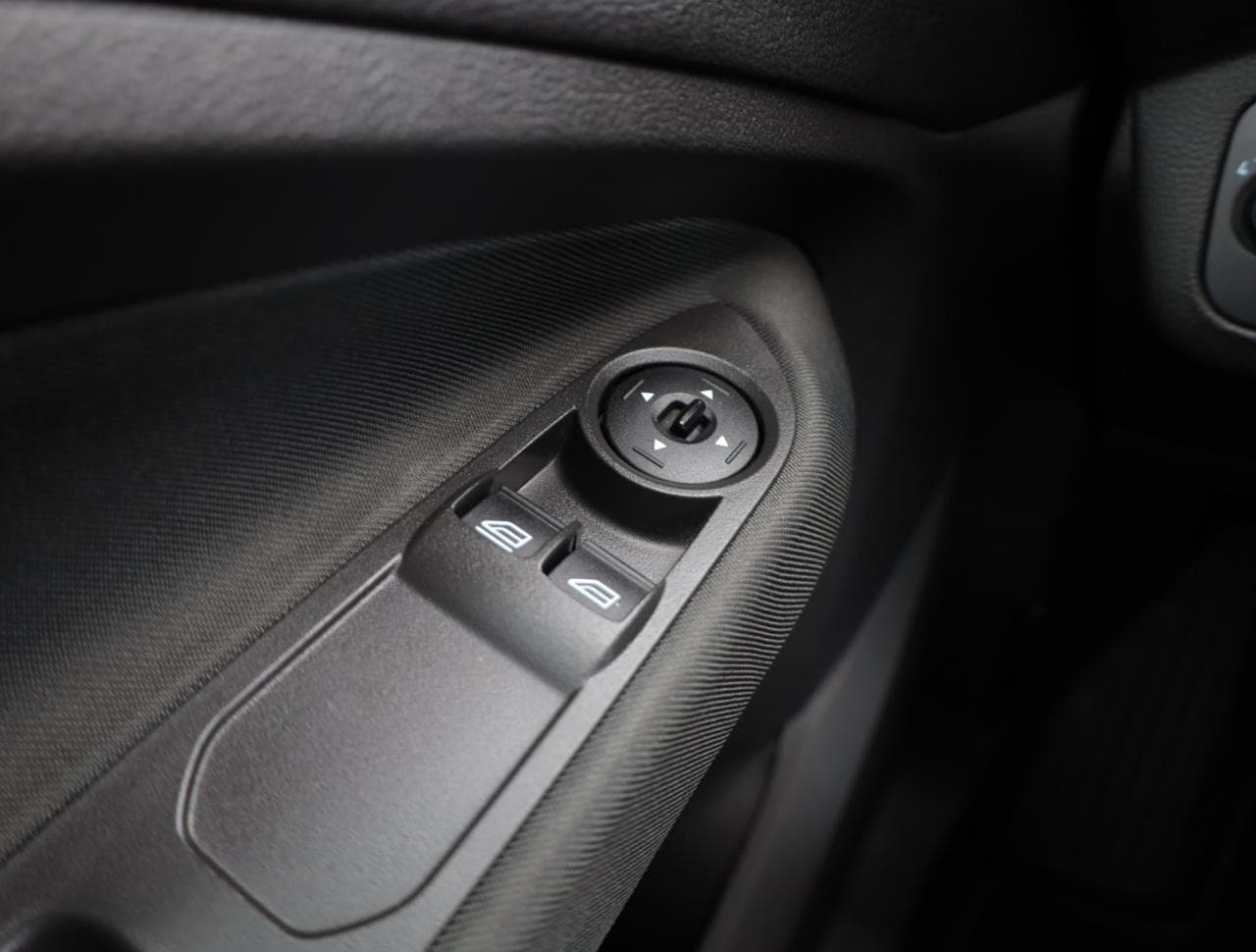 2019 Ford C-MAX - 20