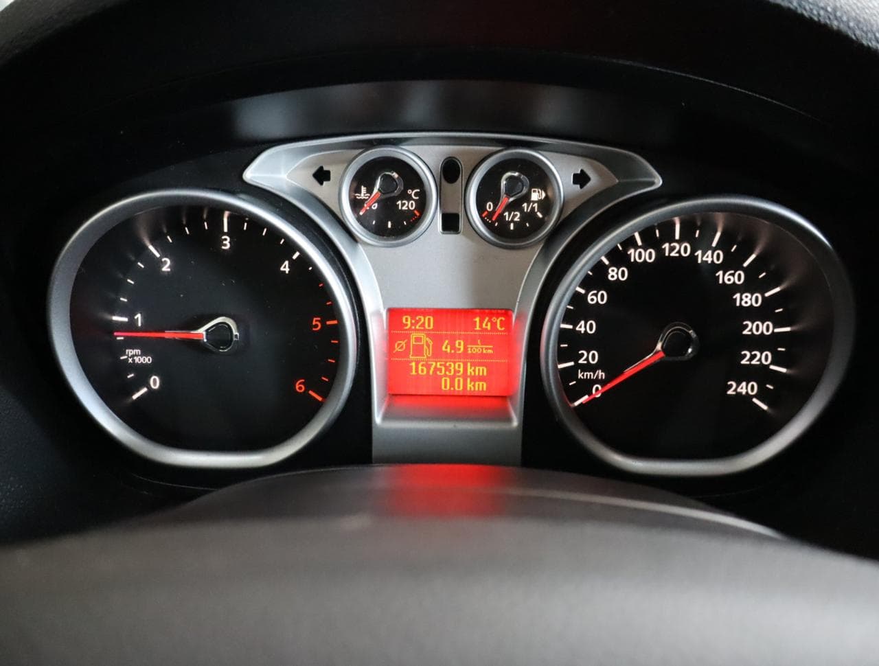 2010 Ford C-MAX - 17