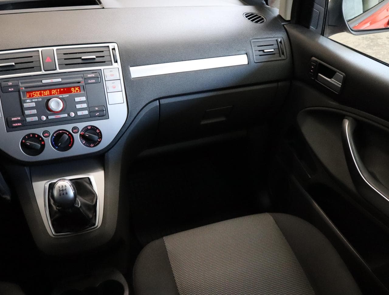 2010 Ford C-MAX - 11