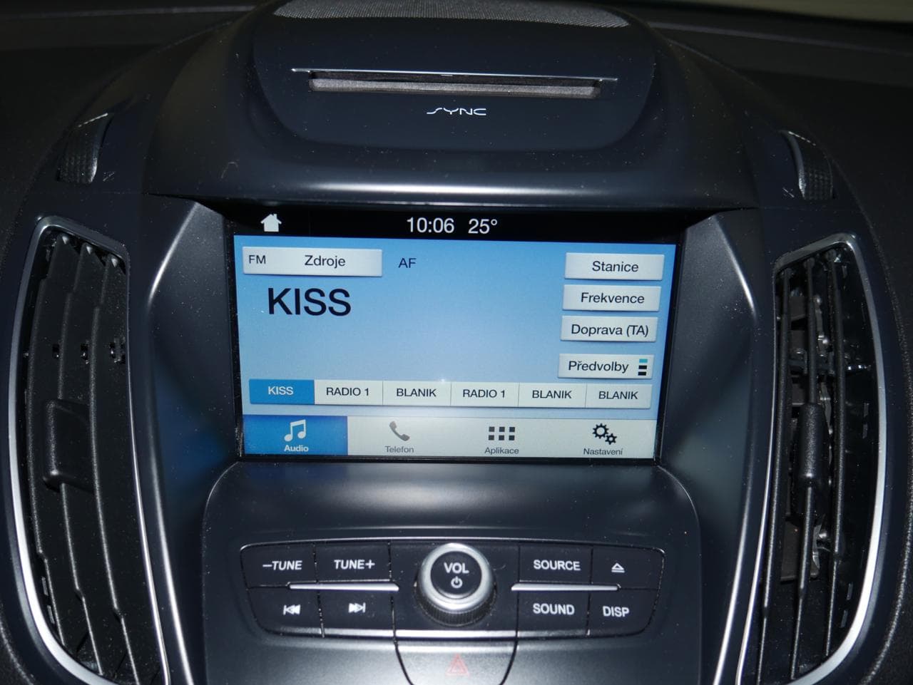 2019 Ford C-MAX - 16