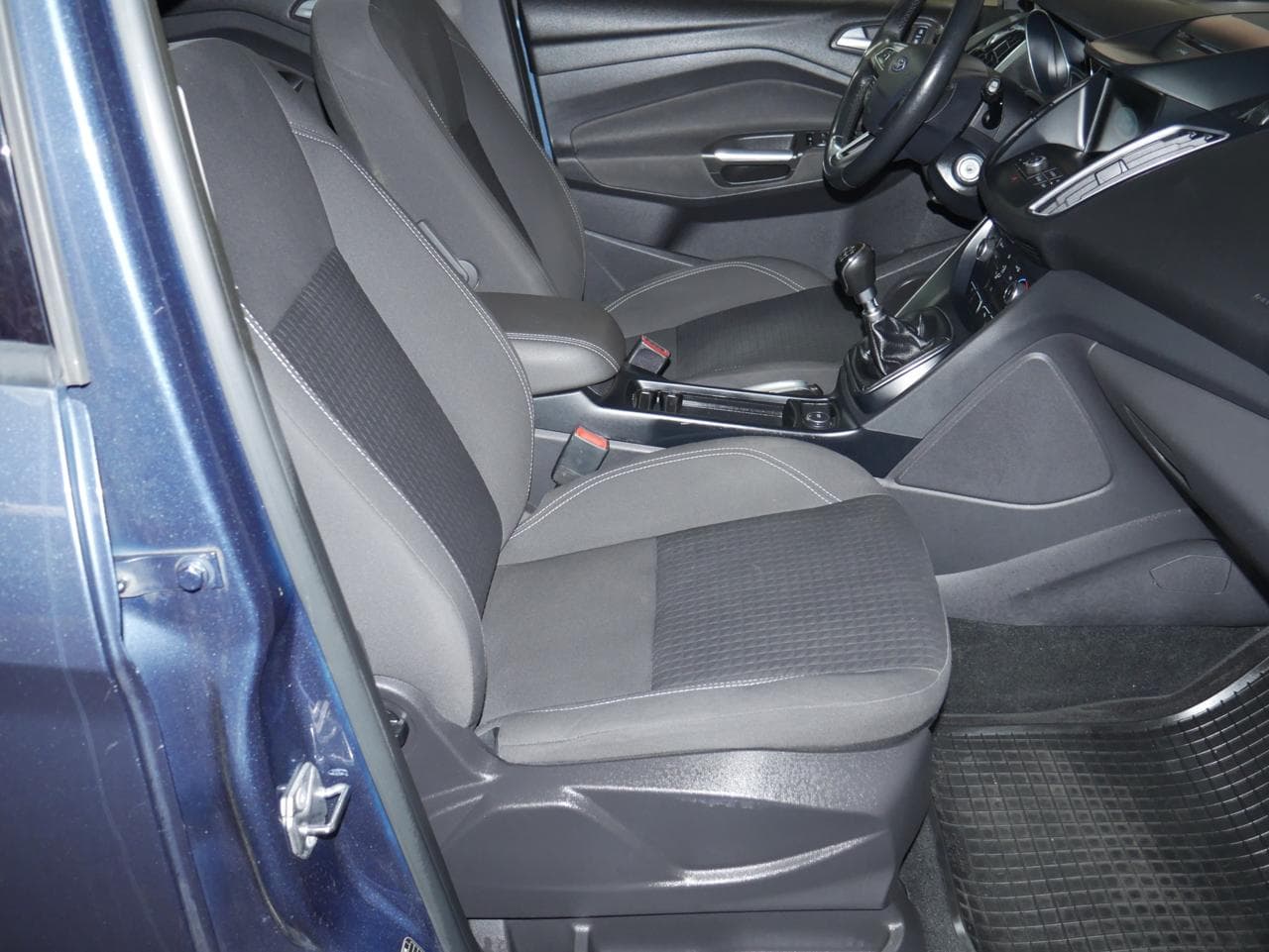 2019 Ford C-MAX - 12