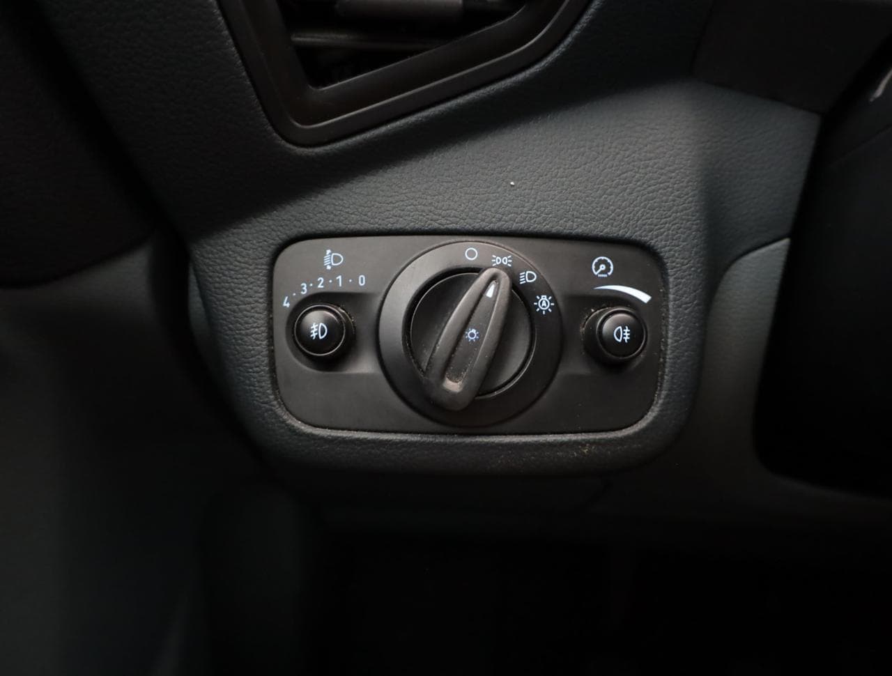 2012 Ford C-MAX - 29