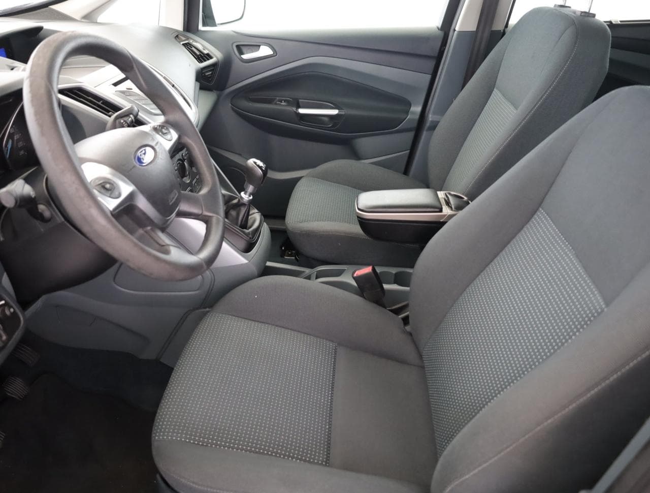 2012 Ford C-MAX - 18