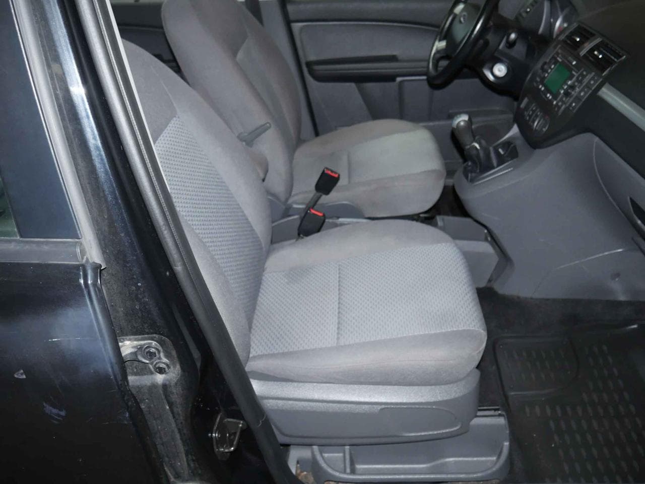 2006 Ford C-MAX - 18