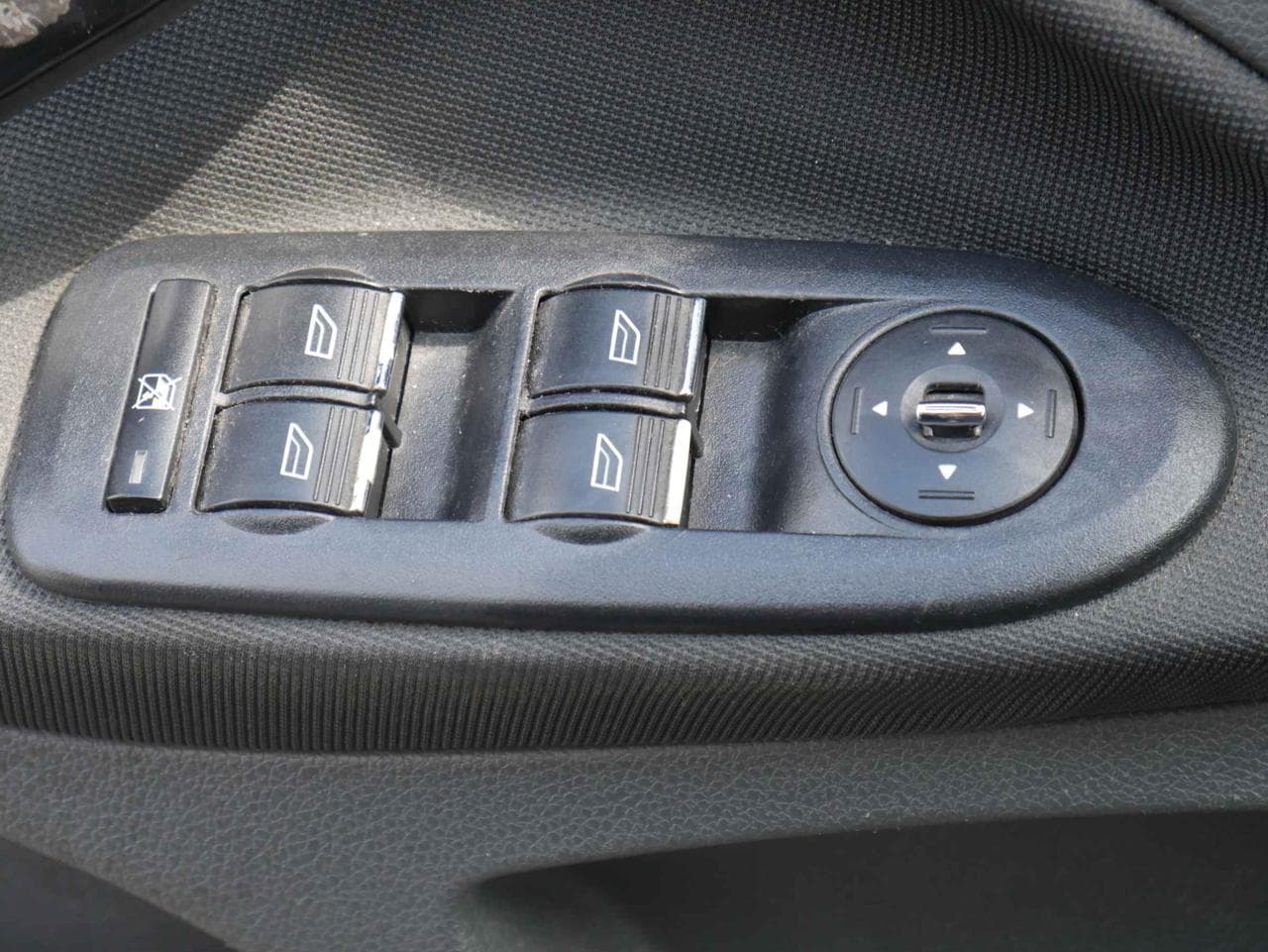 2008 Ford C-MAX - 11