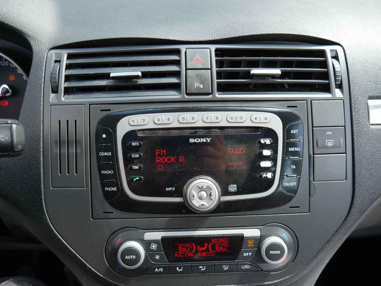 2008 Ford C-MAX - 13