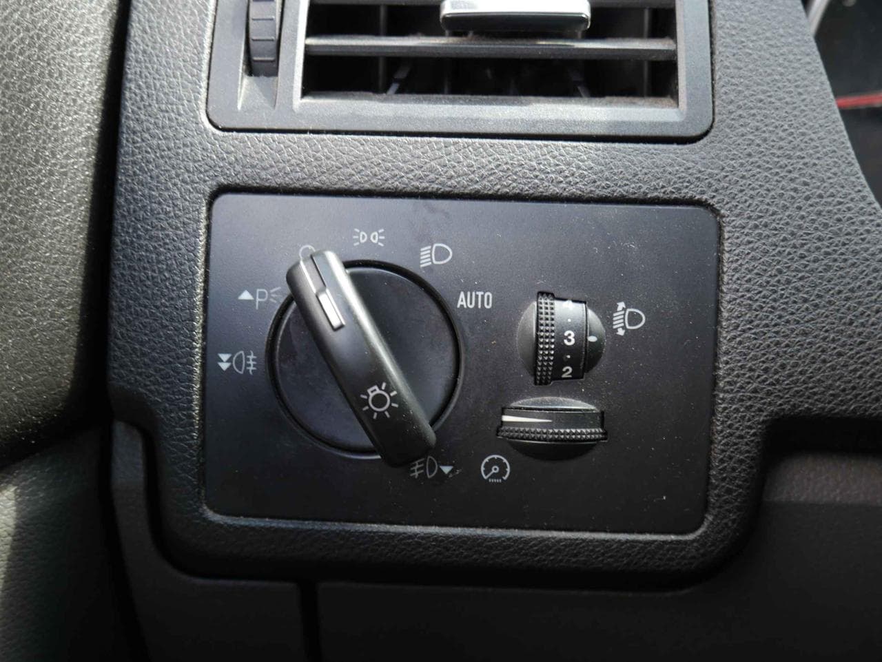 2008 Ford C-MAX - 17