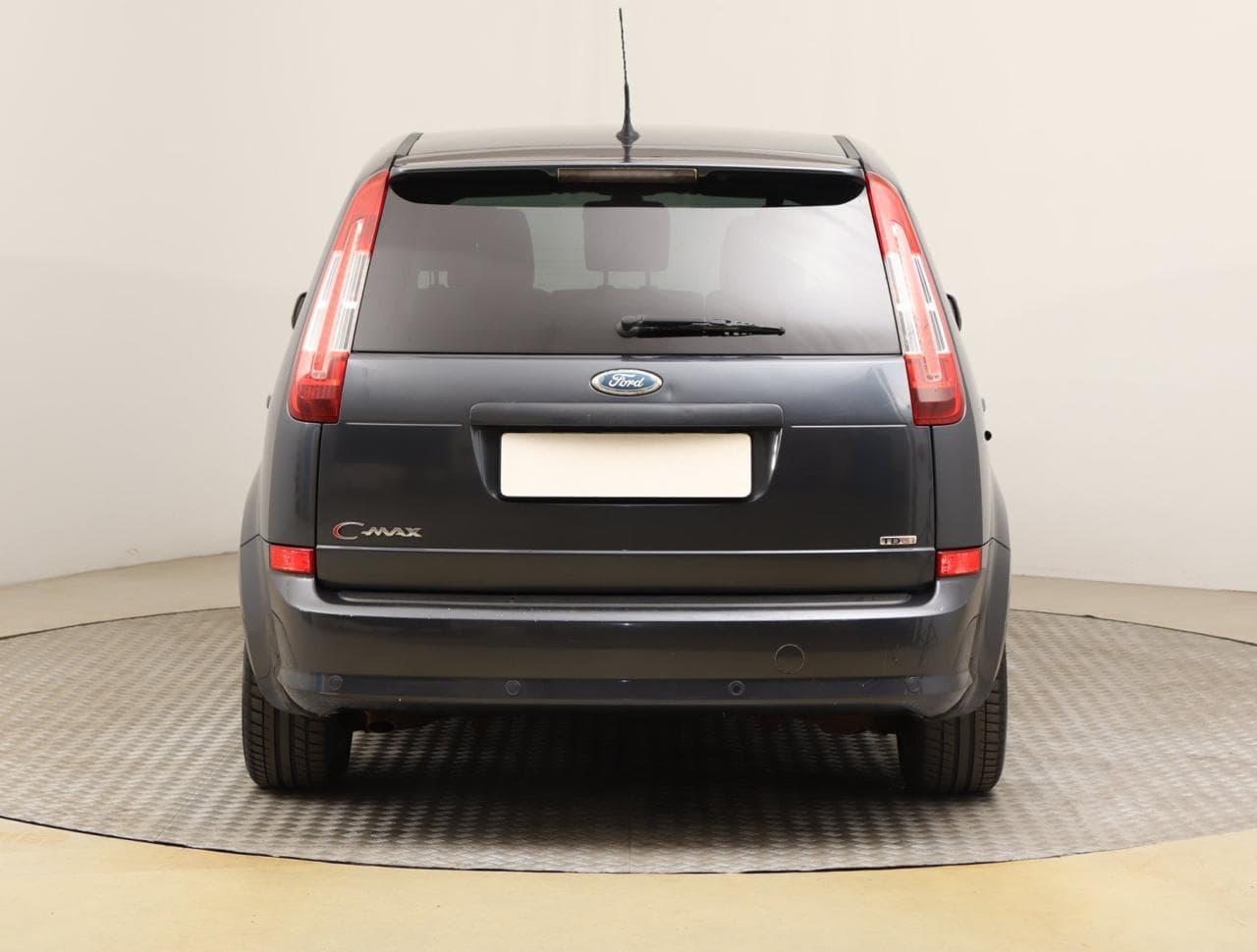 2010 Ford C-MAX - 10
