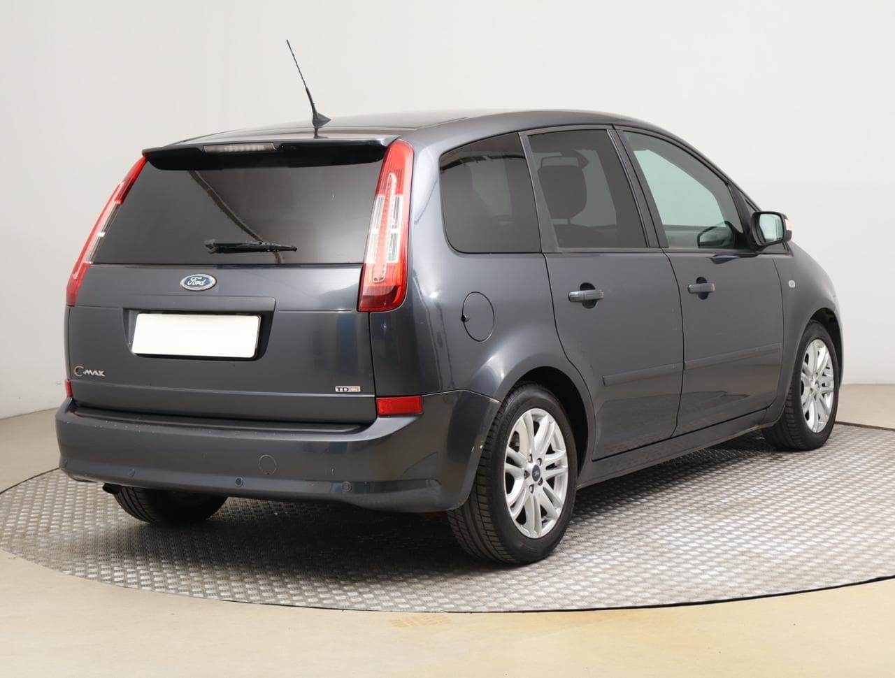 2010 Ford C-MAX - 12