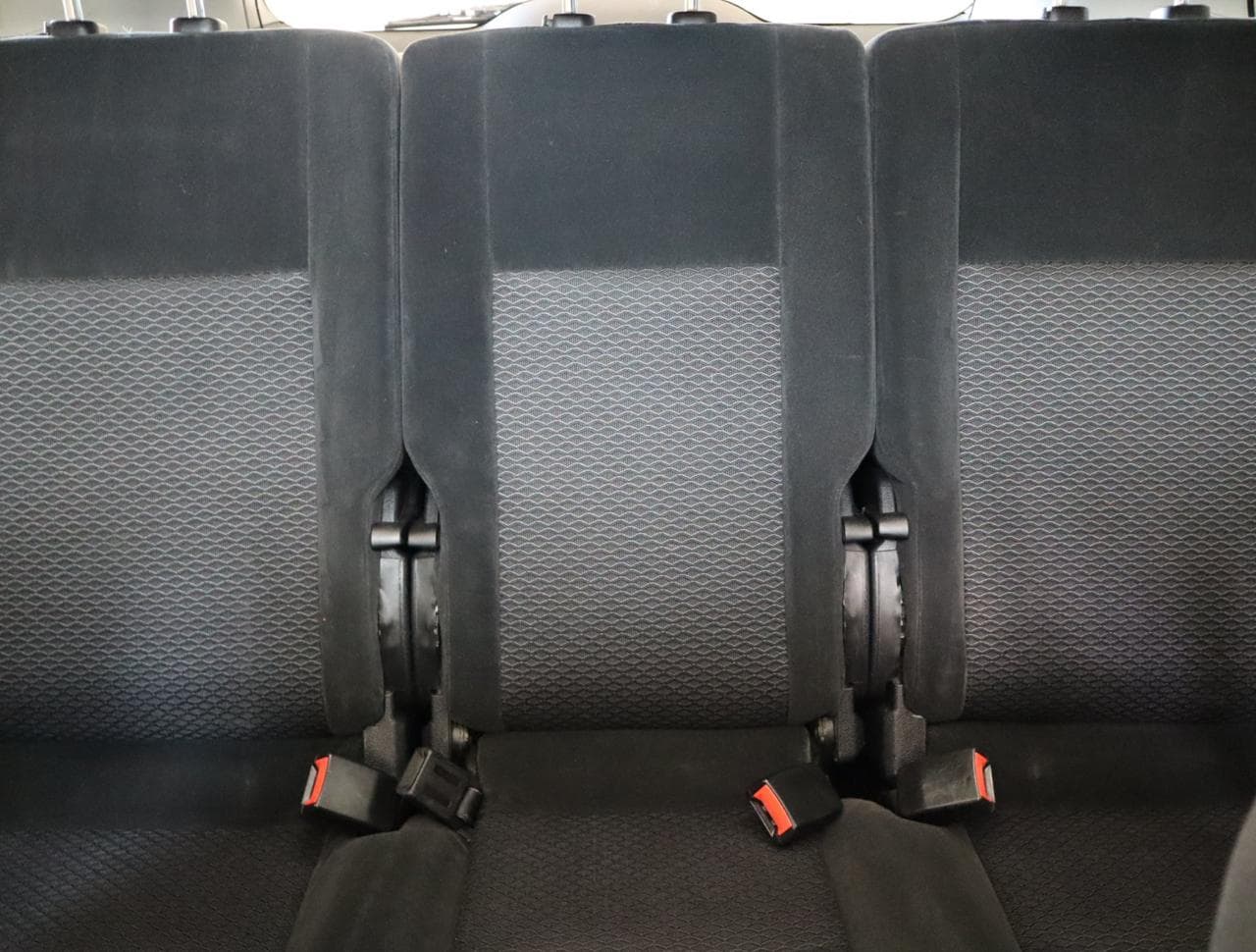 2010 Ford C-MAX - 26