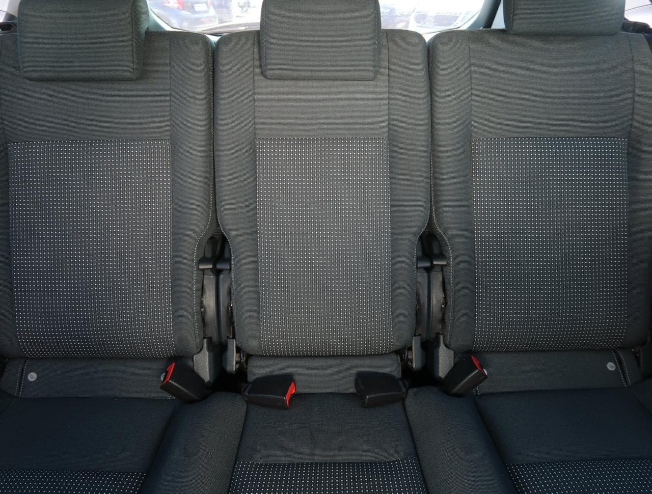 2011 Ford C-MAX - 21