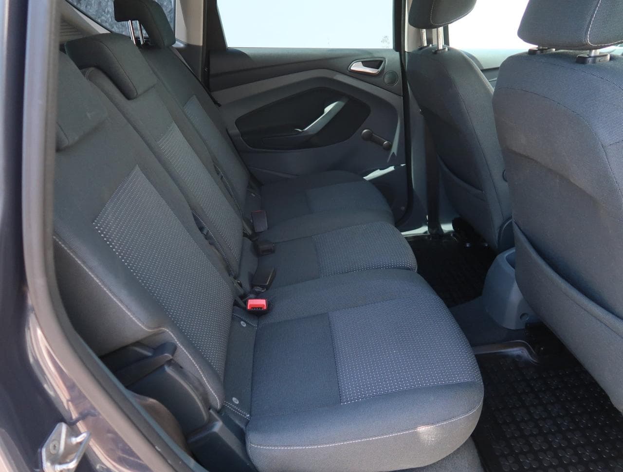 2011 Ford C-MAX - 20