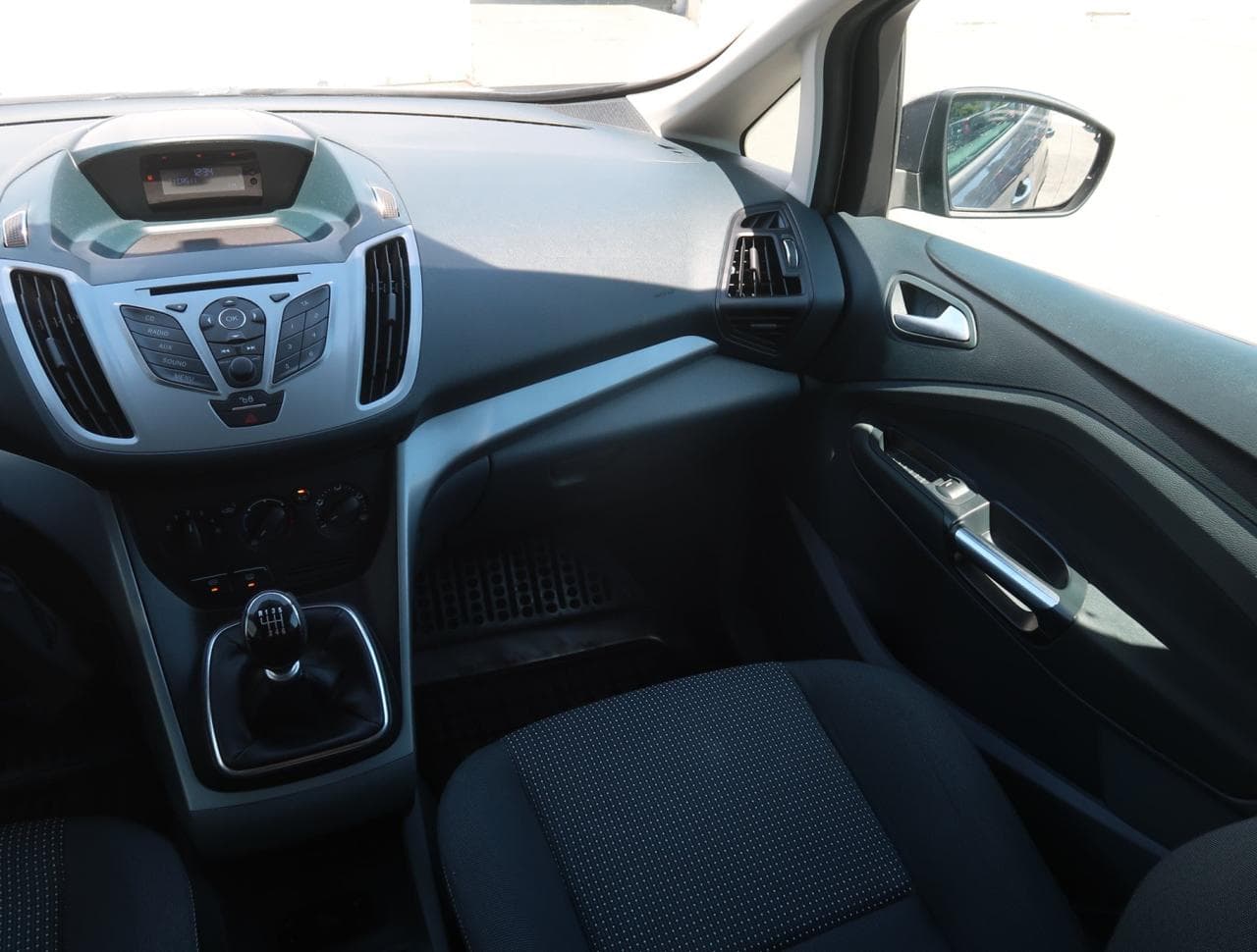 2011 Ford C-MAX - 16