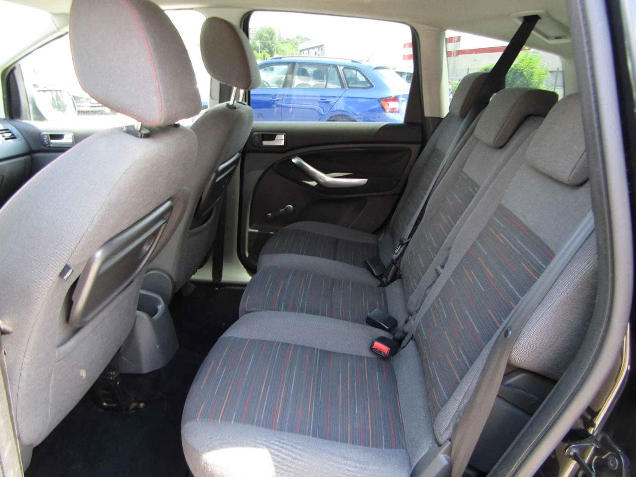 2009 Ford C-MAX - 16