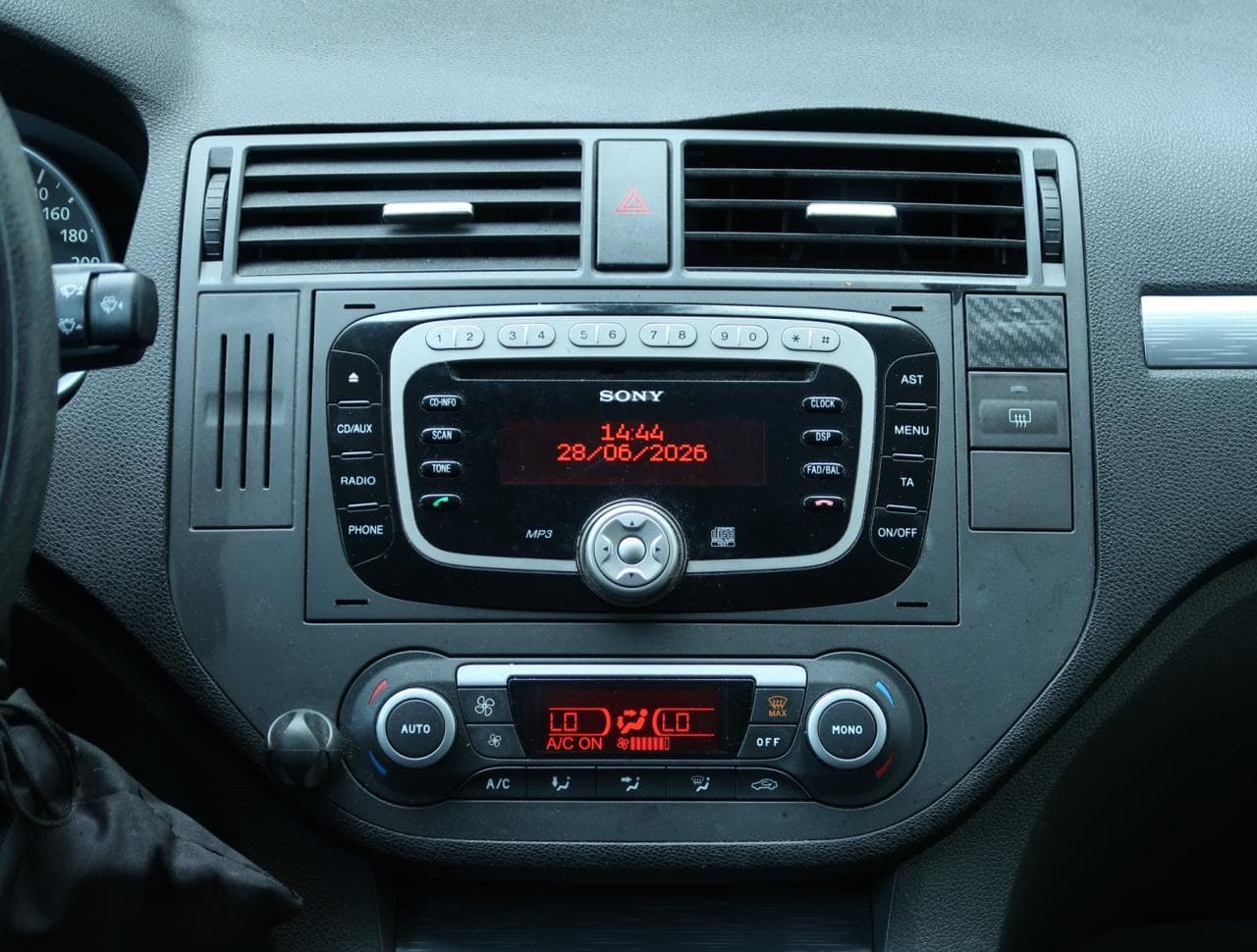 2008 Ford C-MAX - 33