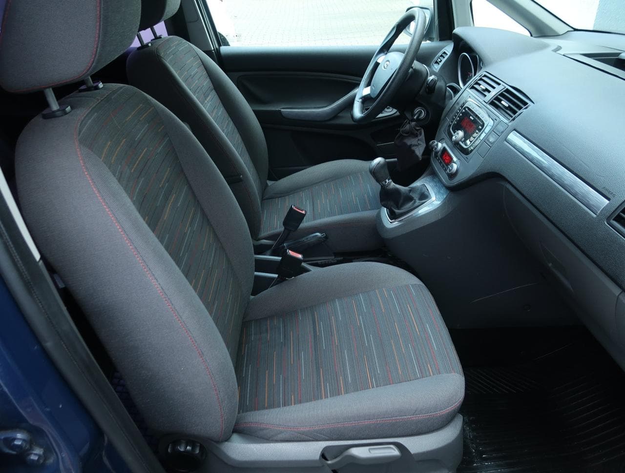 2008 Ford C-MAX - 23