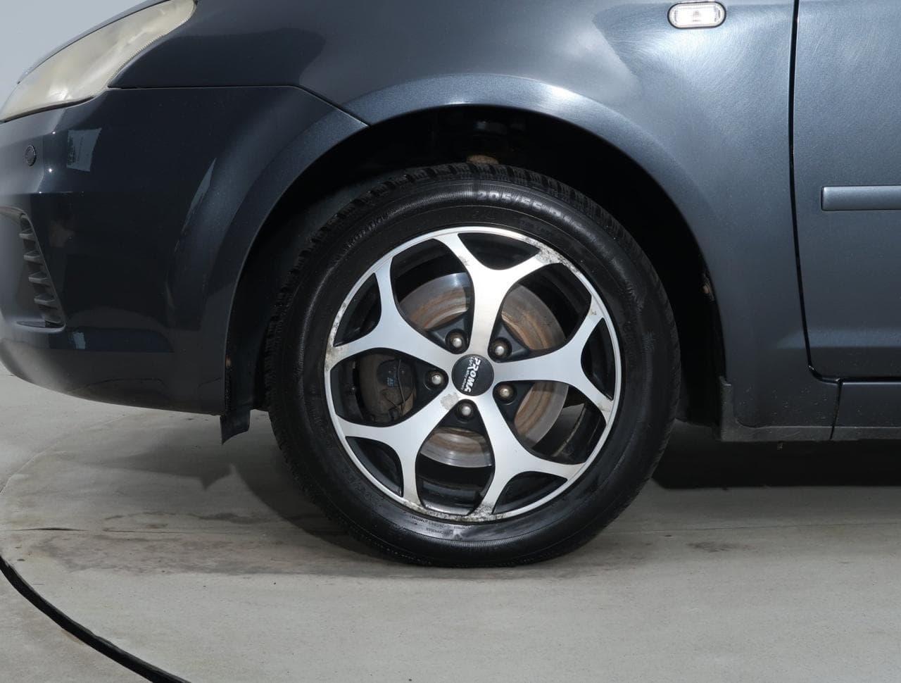 2010 Ford C-MAX - 20
