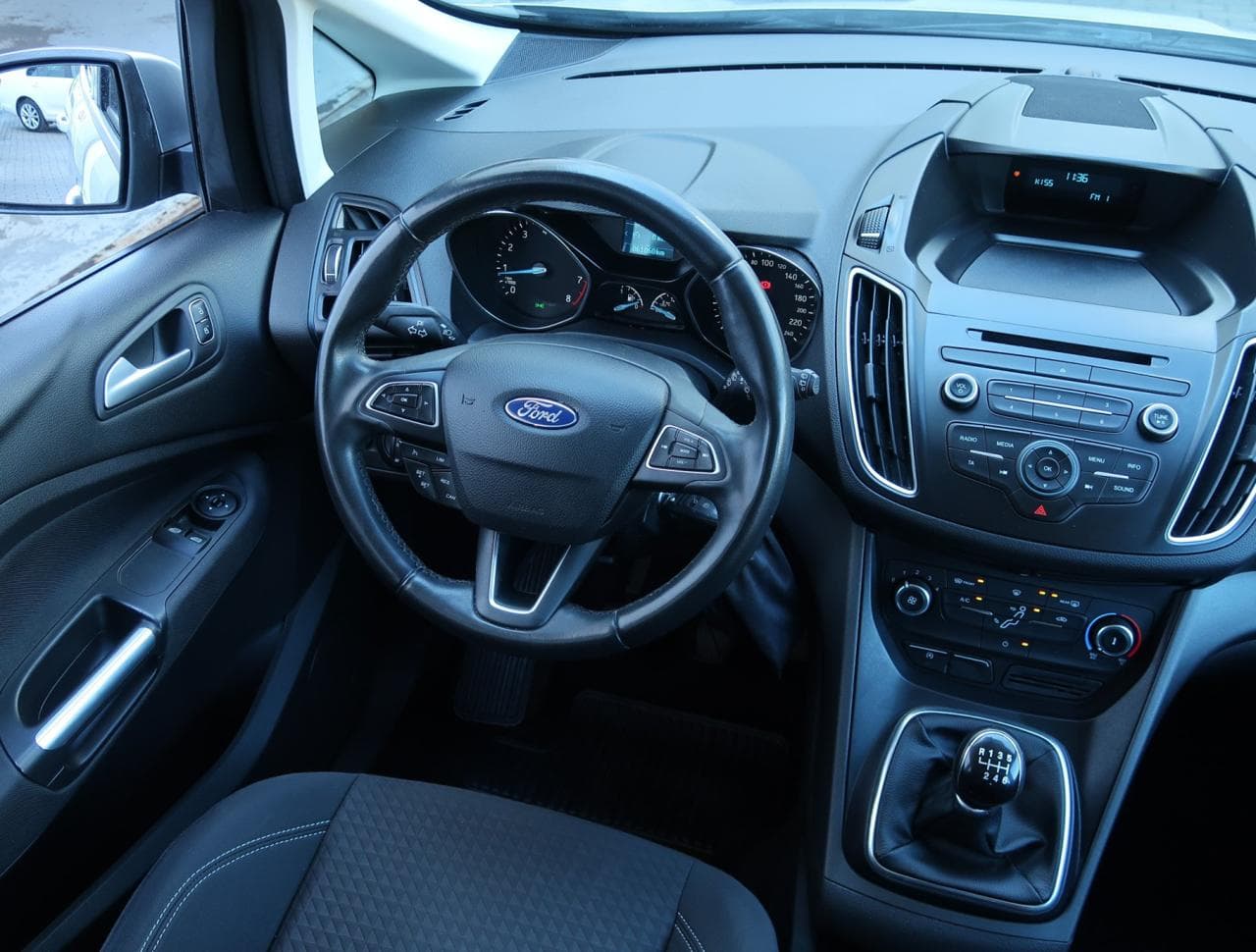 2016 Ford C-MAX - 9