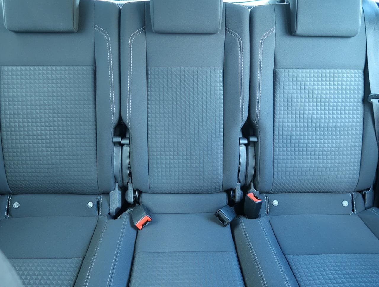 2016 Ford C-MAX - 14