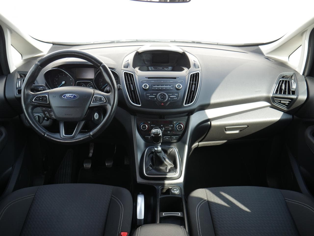 2017 Ford C-MAX - 8