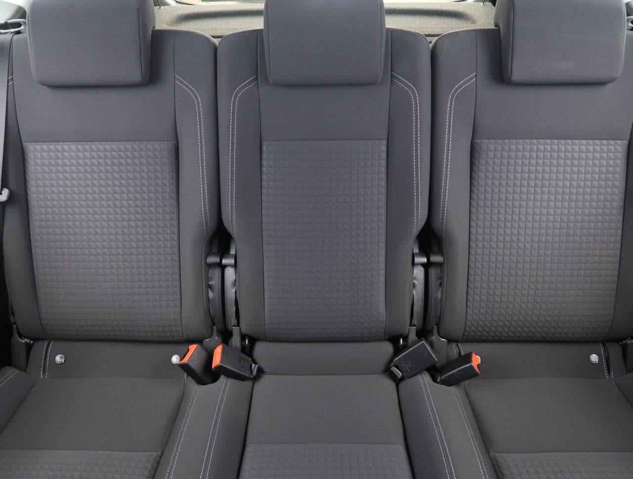 2018 Ford C-MAX - 14