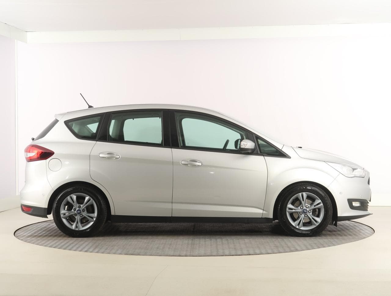2018 Ford C-MAX - 8