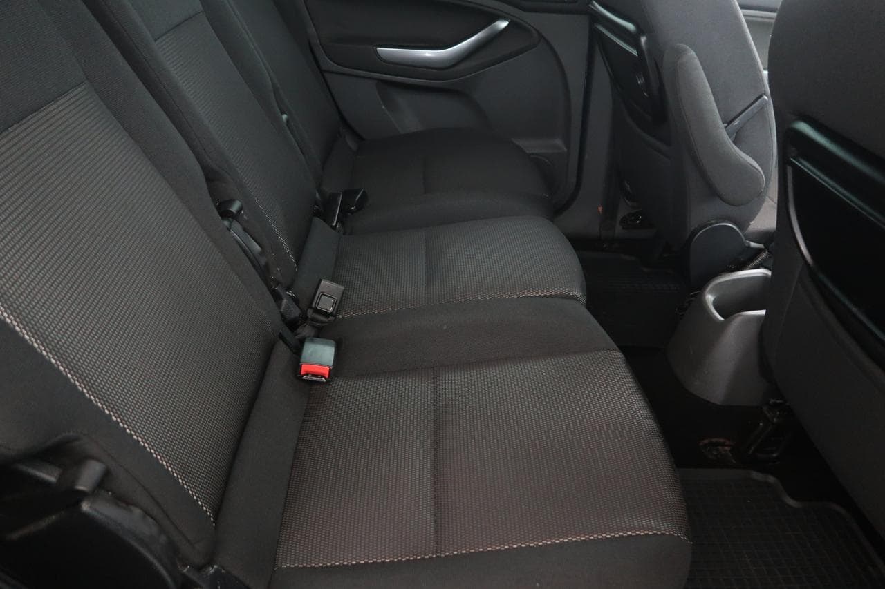 2009 Ford C-MAX - 13