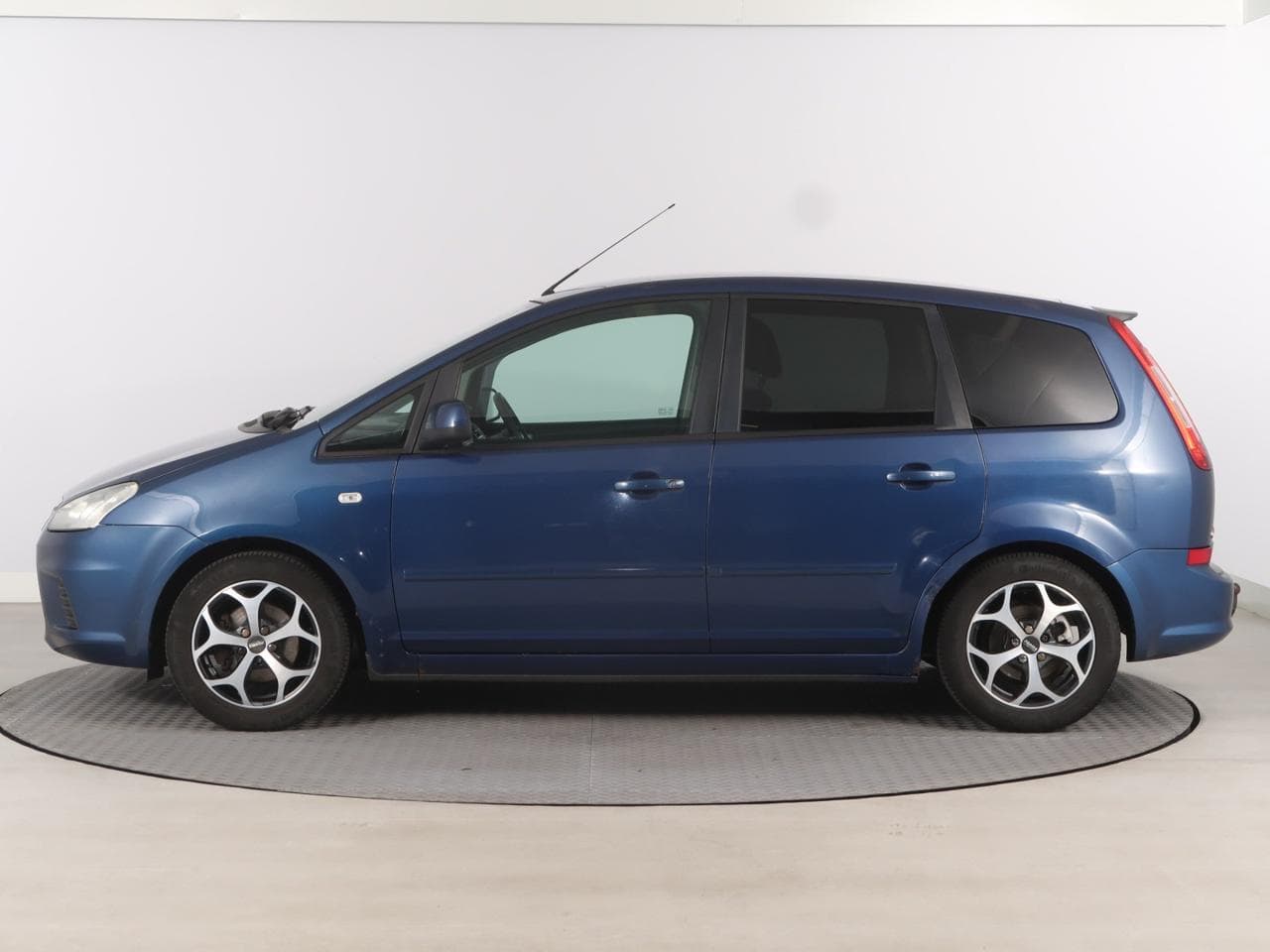 2009 Ford C-MAX - 4